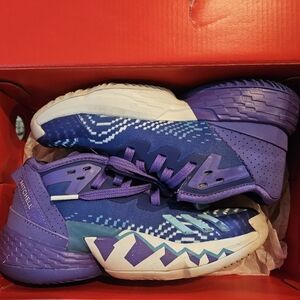 Adidas D.O.N. Issue 4 C Kids Basketball Shoes Size 1